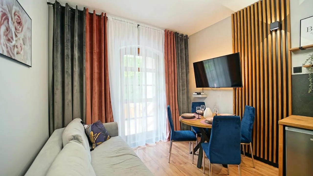 Apartment Apartamenty Everysky - Obroncow Pokoju 1D Karpacz Poland