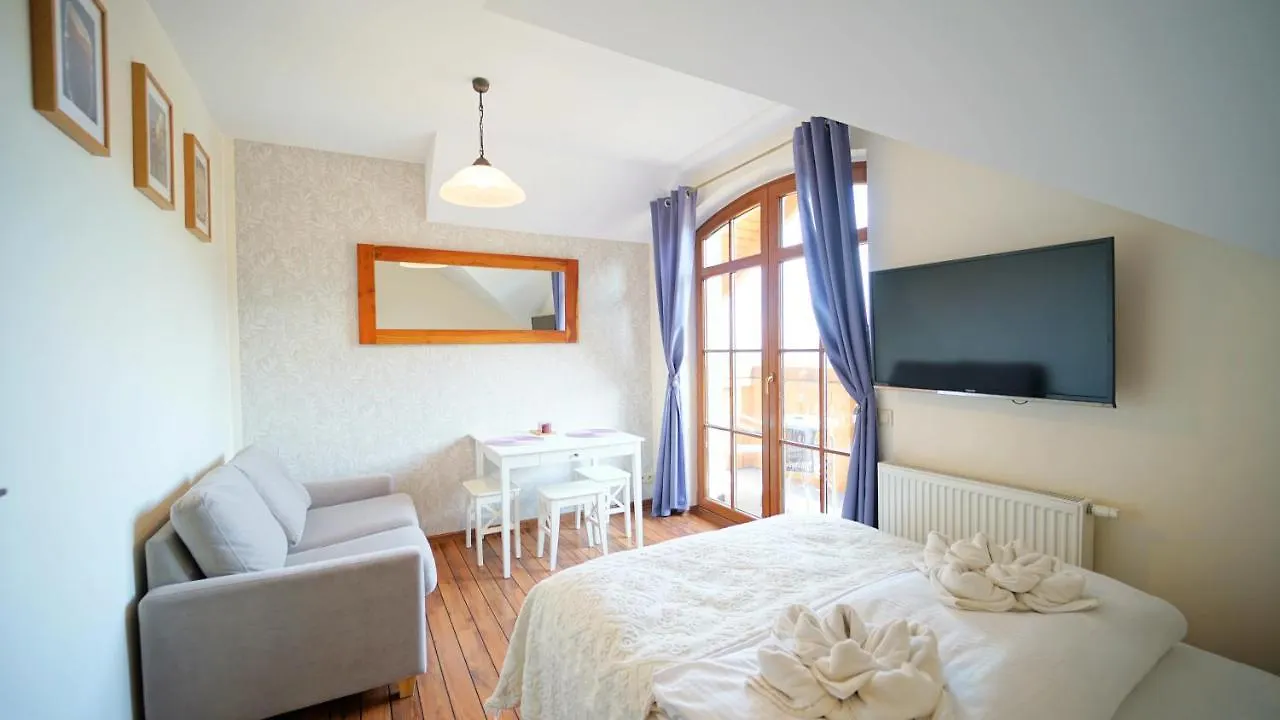 Apartamenty Everysky - Obroncow Pokoju 1D Karpacz Apartment