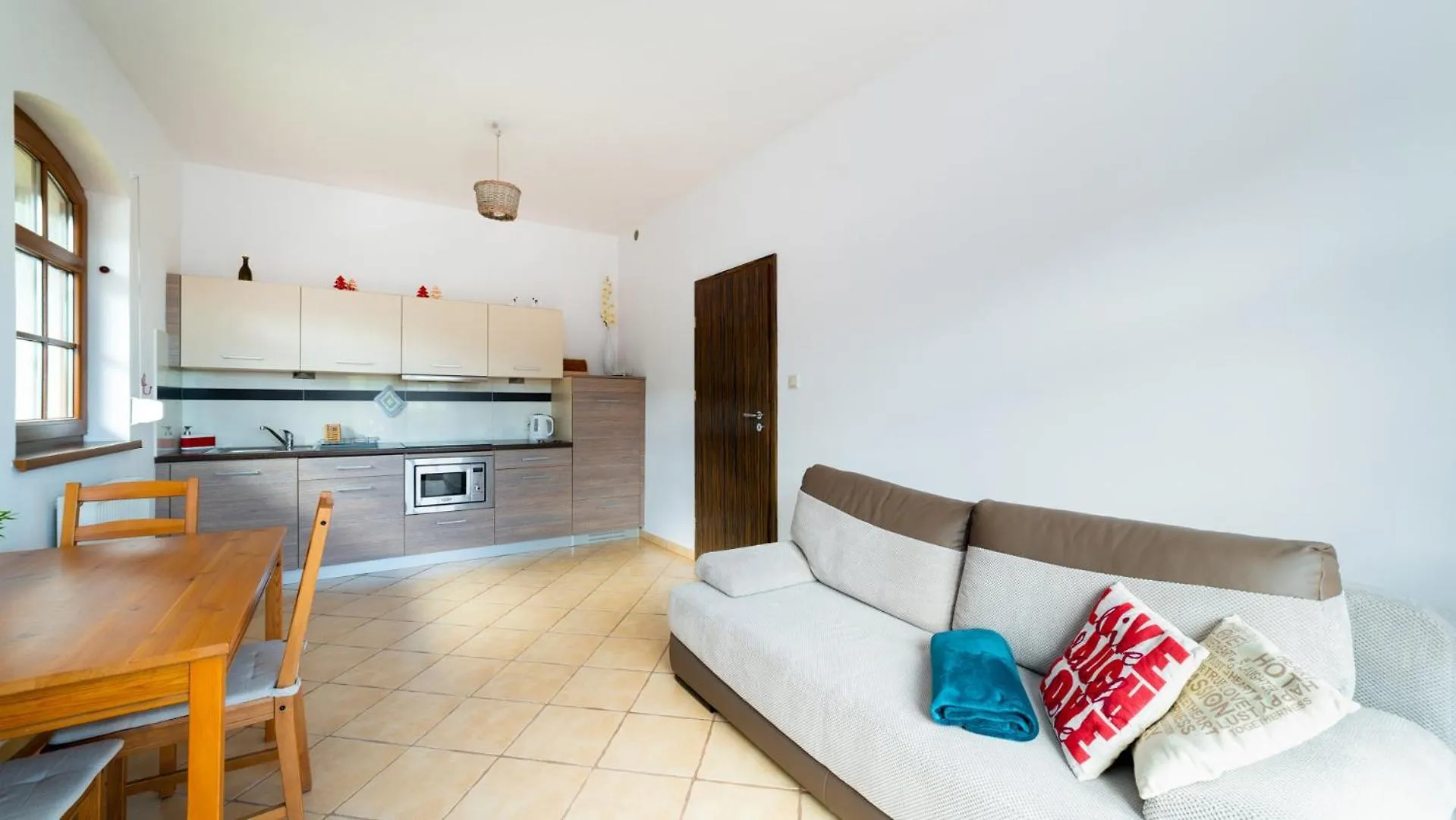 Apartamenty Everysky - Obroncow Pokoju 1D Karpacz Apartment